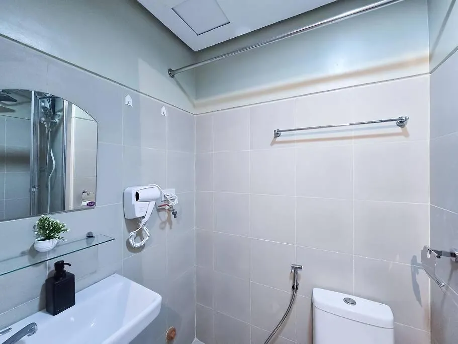 1Br Unit Condotel W Balcony Fame Residences -Fm39 Manila 0*,
