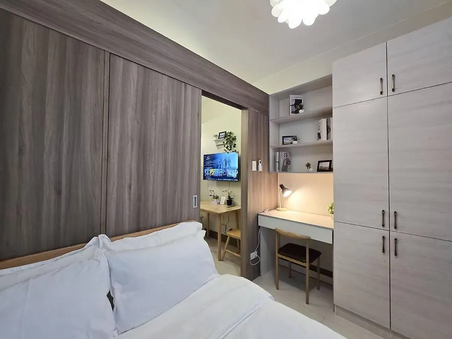 Apartment 1Br Unit Condotel W Balcony Fame Residences -Fm39 Manila Philippines