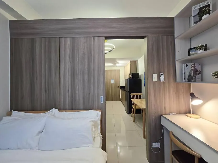 1Br Unit Condotel W Balcony Fame Residences -Fm39 Manila